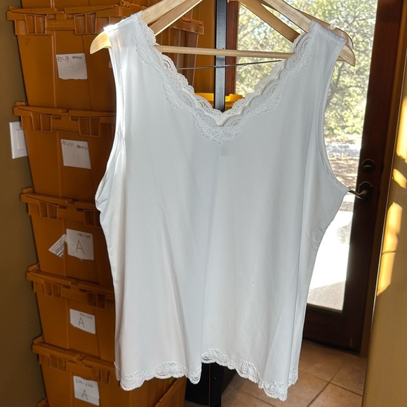 NorthStyle White Lace Sleeveless Top Size XL - Picture 1 of 5